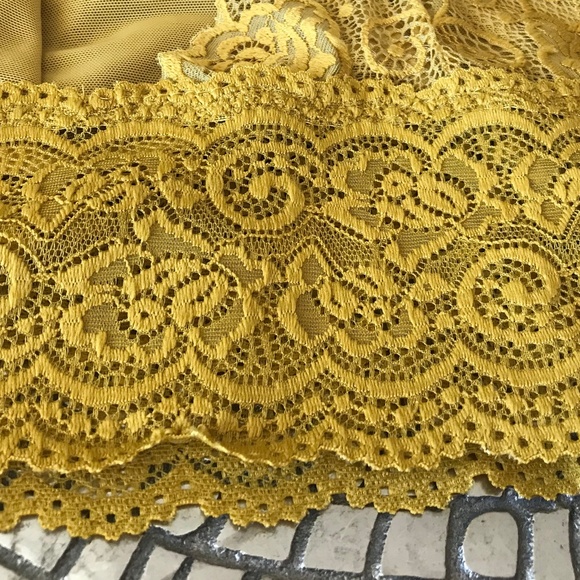 NWT ANTHROPOLOGIE GOLD LACE LOUNGE BRALETTE - Picture 8 of 8